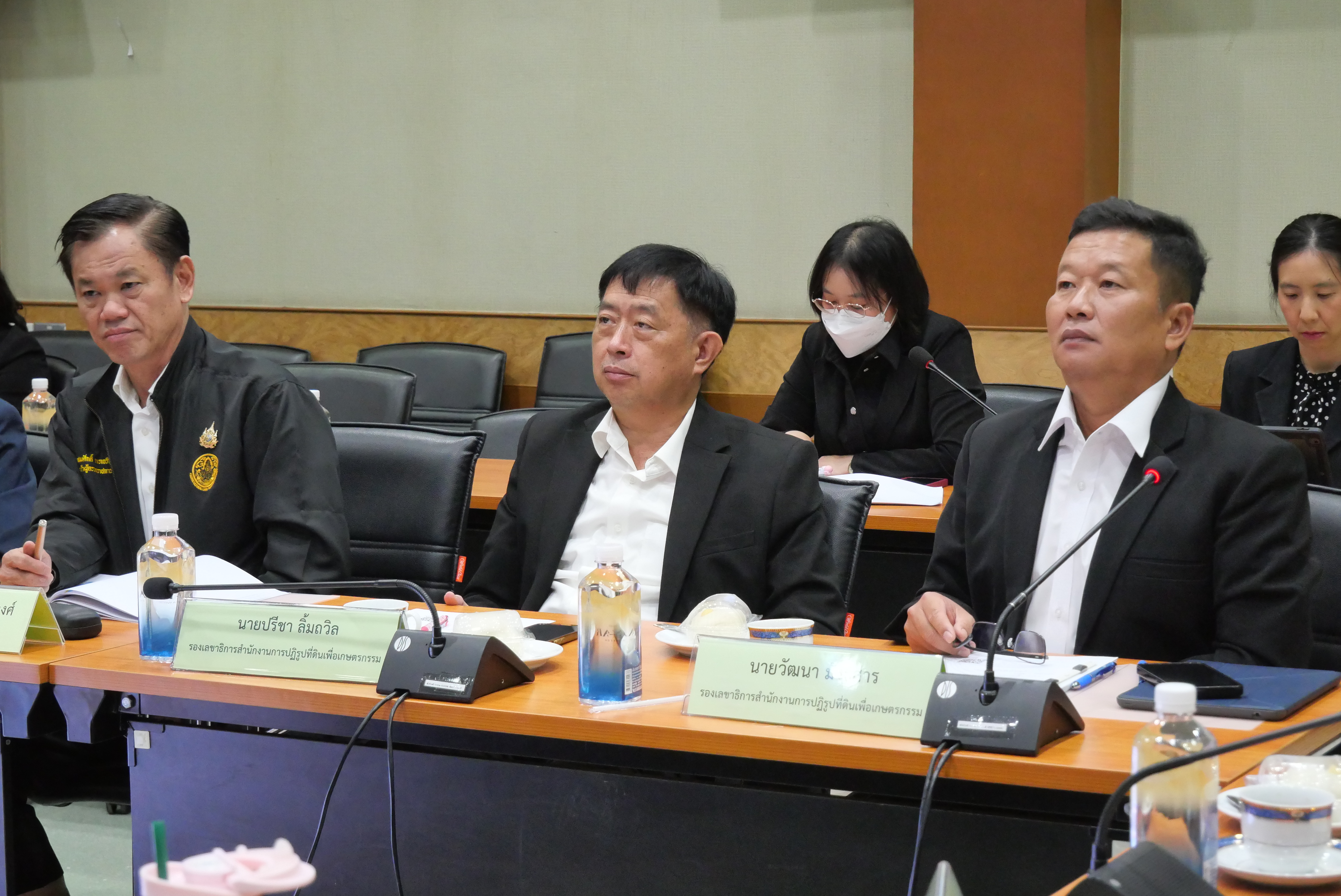 title - ส.ป.ก. ประชุมติดตามผลการดำเนินงานและการใช้จ่ายงบประมาณ ประจำปีงบประมาณ 2569 ของภาคกลาง